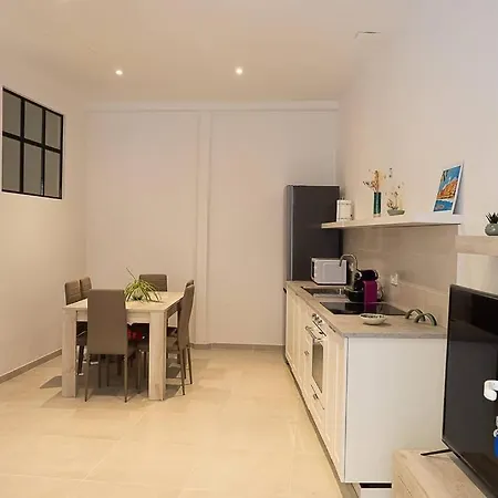 Apartament Casa Al Mare A A 100 Metri Dalla